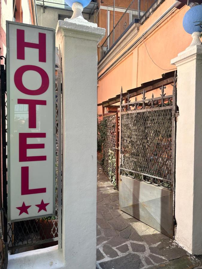Hotel Mercurio Milaan Buitenkant foto