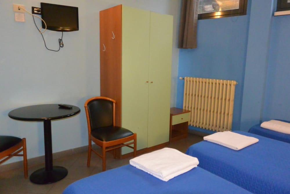 Hotel Mercurio Milaan Buitenkant foto