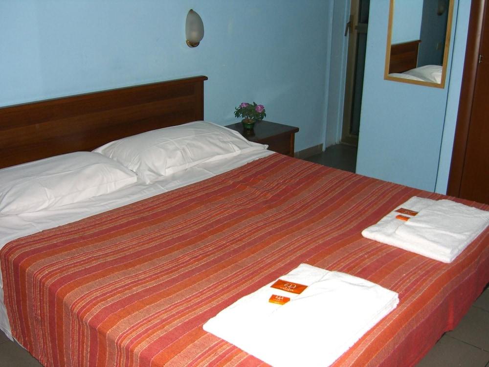 Hotel Mercurio Milaan Buitenkant foto